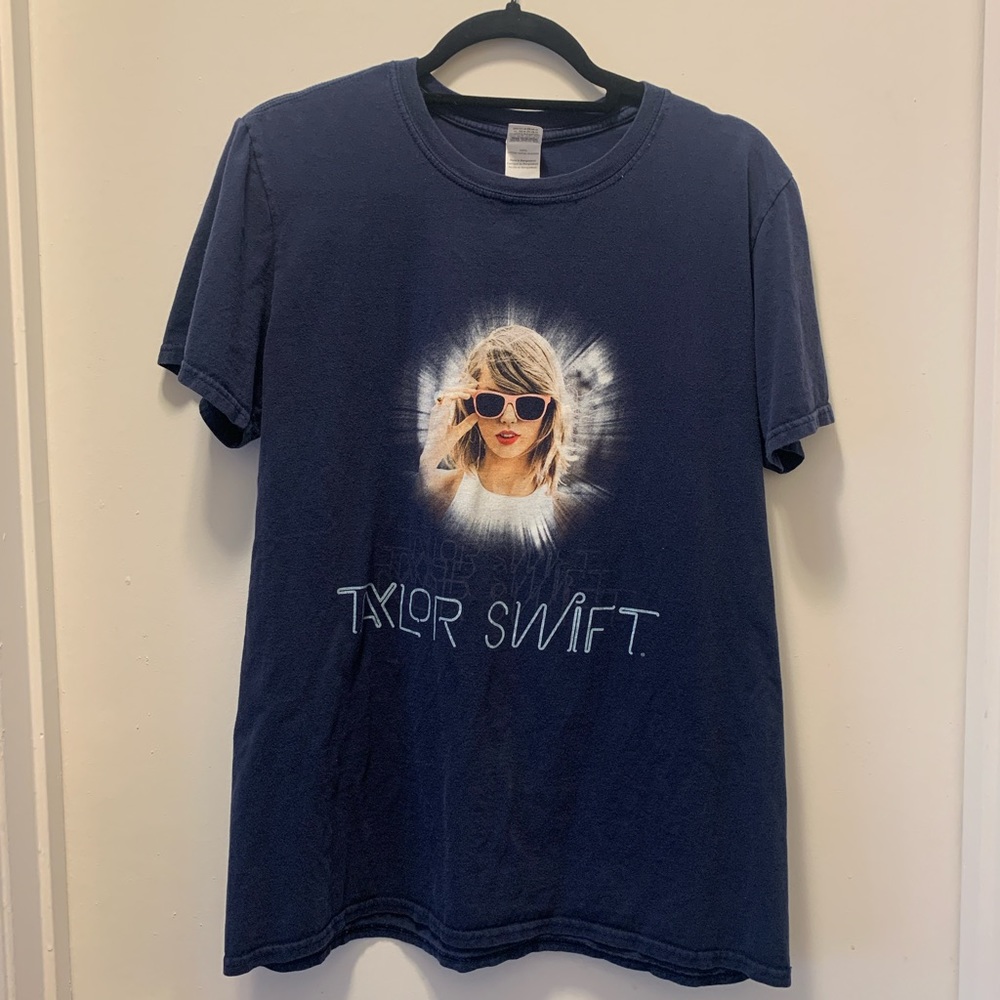 Taylor Swift 1989 World Tour Shirt